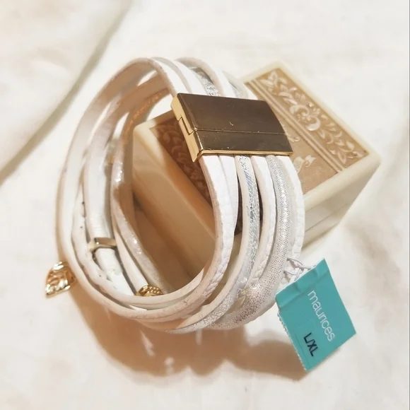 NWT Maurices Leather Rhinestone Charm Bracelet - Picture 4 of 6